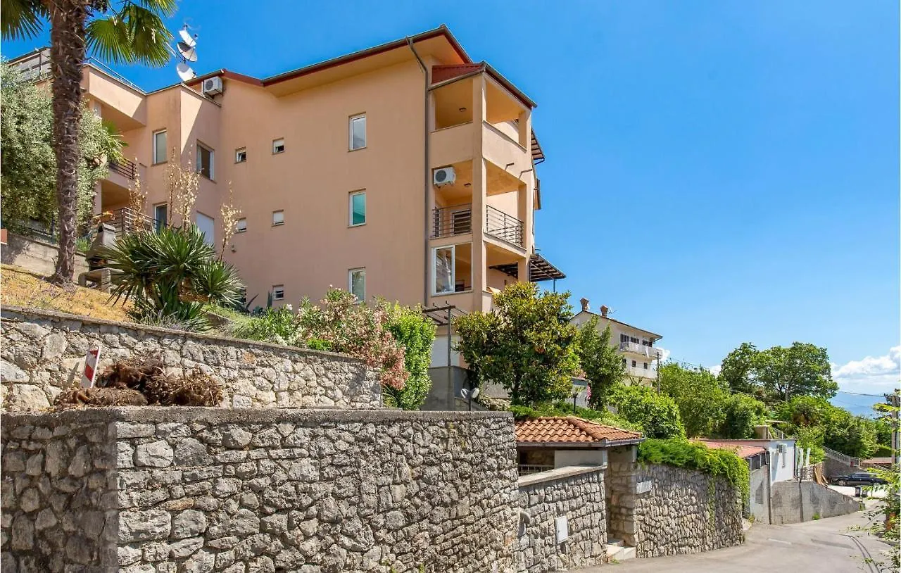 2 Bedroom Pet Friendly Apartment In Opatija
