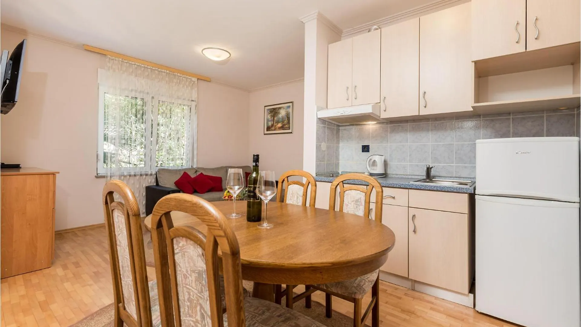 2 Bedroom Pet Friendly Apartment In Opatija